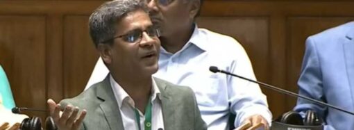 ‘আগে রিকশায় চড়তেন, এখন জুলাই চেতনা বিক্রি করে প্রাডোতে চড়েন’