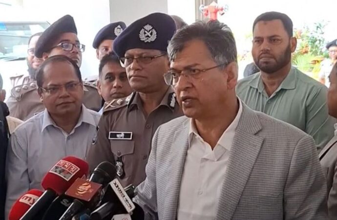 বেনজীরকে ফেরাতে দুবাইয়ের জবাবের অপেক্ষায় সরকার: স্বরাষ্ট্রমন্ত্রী