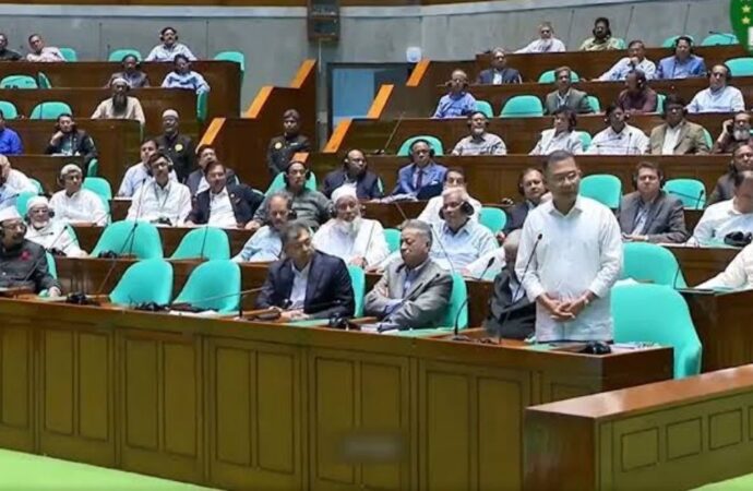 মালয়েশিয়া-চীন সফরের সাফল্যে প্রধানমন্ত্রীকে সংসদের ধন্যবাদ