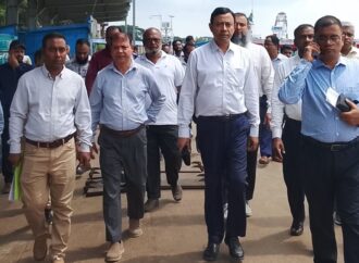 বিআইডব্লিউটিএ চেয়ারম্যানের নারায়ণগঞ্জ নদীবন্দর পরিদর্শন