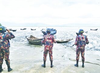 রোহিঙ্গা অনুপ্রবেশ ঠেকাতে টেকনাফ সীমান্তে বিজিবির কড়াকড়ি