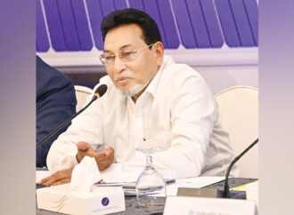 অভ্যন্তরীণ বিষয়ে প্রতিবেশীরা নাক গলাক, সেটা চাই না: চিফ হুইপ