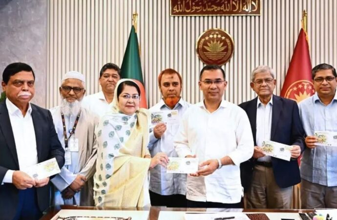 জাতীয় পল্লী উন্নয়ন দিবস উপলক্ষে স্মারক ডাক টিকিট উদ্বোধন করলেন প্রধানমন্ত্রী
