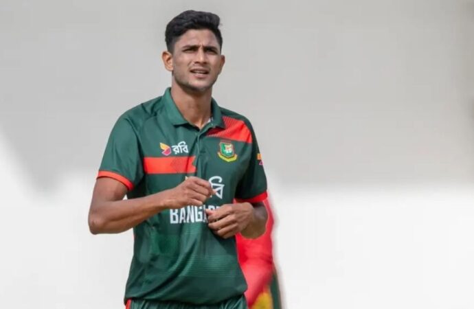 মাশরাফির রেকর্ড ভেঙে ওয়ানডেতে নাহিদ রানার ইতিহাস