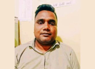 সাতক্ষীরায় ট্রাক শ্রমিক ইউনিয়নের সেক্রেটারি মজনুকে বহিষ্কার