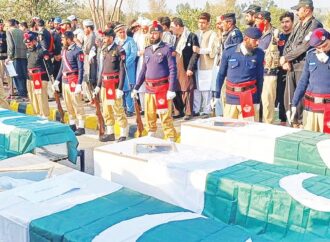 পাকিস্তানে জঙ্গি হামলায় ৯ পুলিশ কর্মকর্তা নিহত