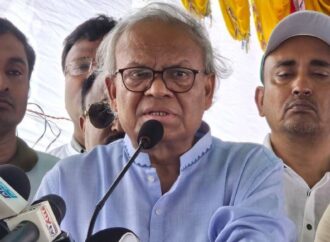 জোর করে নয়, নিরপেক্ষ নির্বাচনের মাধ্যমে ক্ষমতায় এসেছে সরকার: রুহুল কবির রিজভী