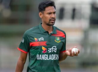 চোটের কারণে জিম্বাবুয়ে সফর থেকে ছিটকে গেলেন মোস্তাফিজ