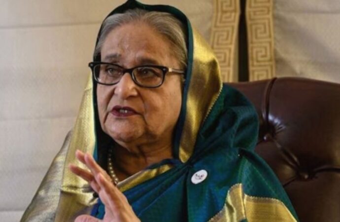 ডিসেম্বরে দেশে ফিরে আত্মসমর্পণের পরিকল্পনা শেখ হাসিনার
