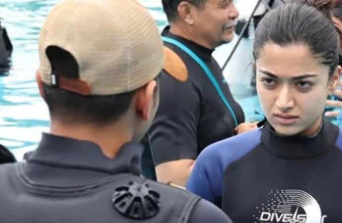 বডি ডাবল ছাড়াই অ্যাকশন দৃশ্যে ২০ ঘণ্টা পানির নিচে রাশমিকা