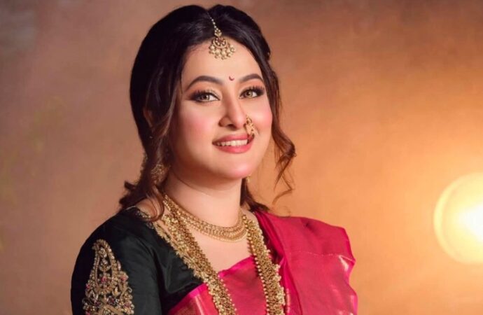 মিষ্টি মেয়ের ইমেজ ভেঙে খলনায়িকা হতে চান পূর্ণিমা