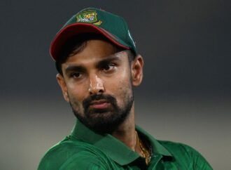বিদেশি লিগ থেকে নাম সরিয়ে নিলেন লিটন দাস