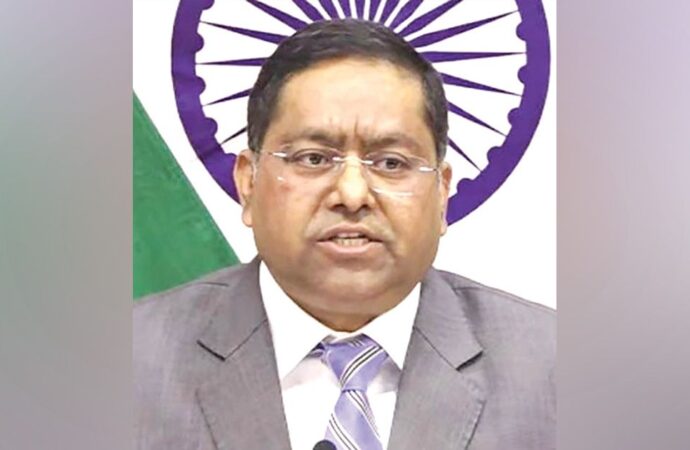 শেখ হাসিনাকে প্রত্যর্পণের অনুরোধ খতিয়ে দেখা হচ্ছে: জয়সওয়াল