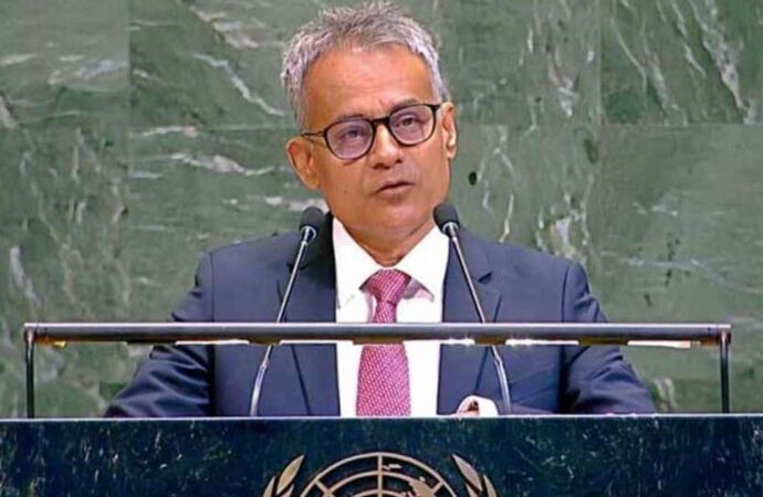 সড়ক নিরাপত্তা নিশ্চিতে ২০২৭ সালের মধ্যে নতুন আইন প্রণয়নের অঙ্গীকার