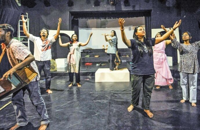 আসছে থিয়েট্রিক্যাল কোম্পানির প্রথম প্রযোজনা ‘মলুয়া’